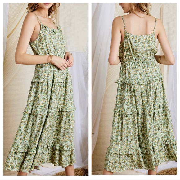 #22 Boho chic floral print tiered midi dress - Picture 2 of 6